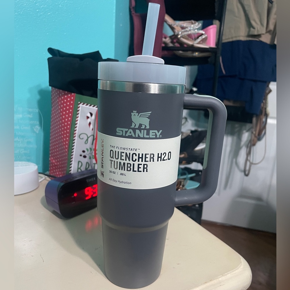 Stanley 30oz Tumbler - Charcoal